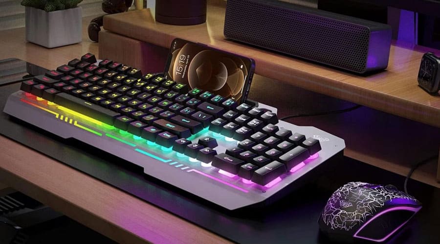 Picture of Gaming Keyboard and Mouse, a birthday gift for video gamer.