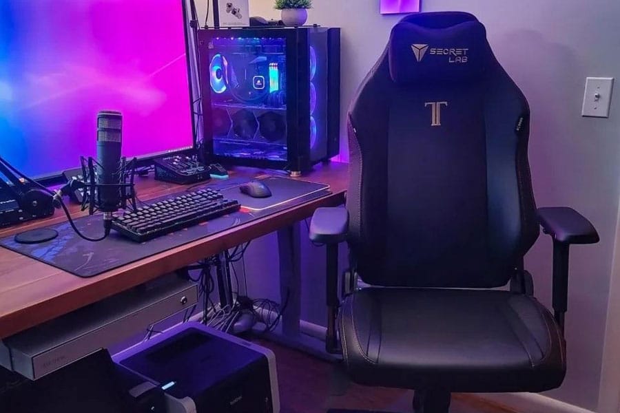 Picture of a Gaming Chair with a pc setup, a wedding gift for video gamer.